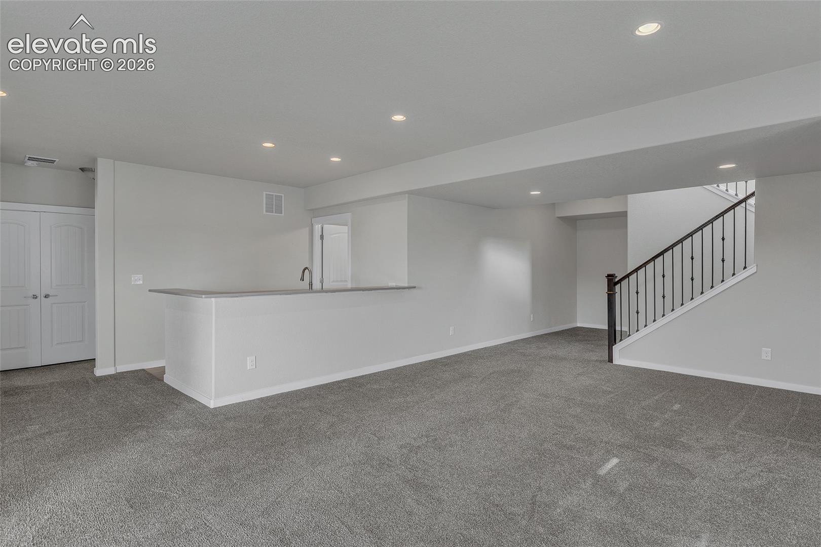 Listing photo 23 for 6327 Harney Drive
