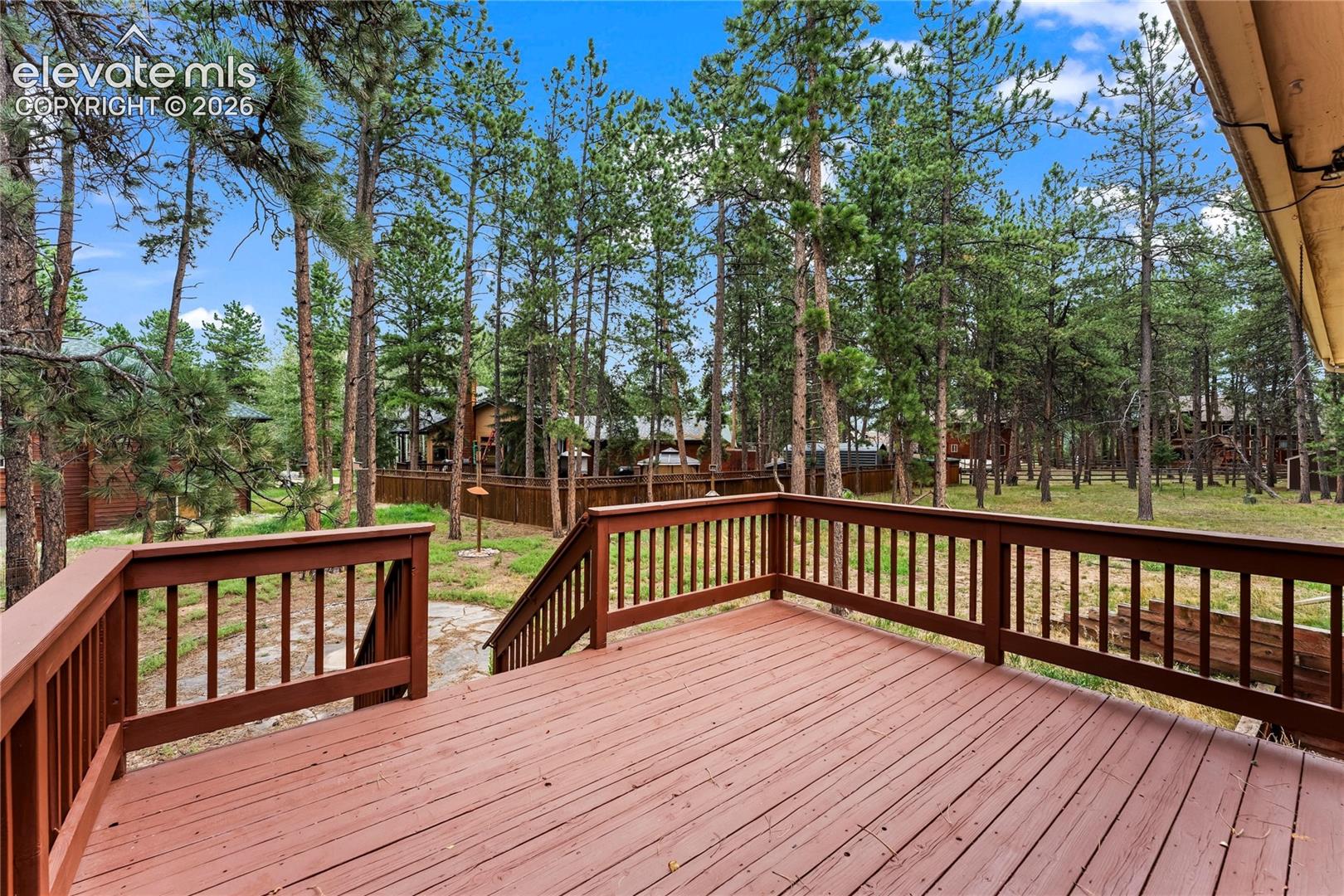 Listing photo 37 for 113 Flagstick Drive