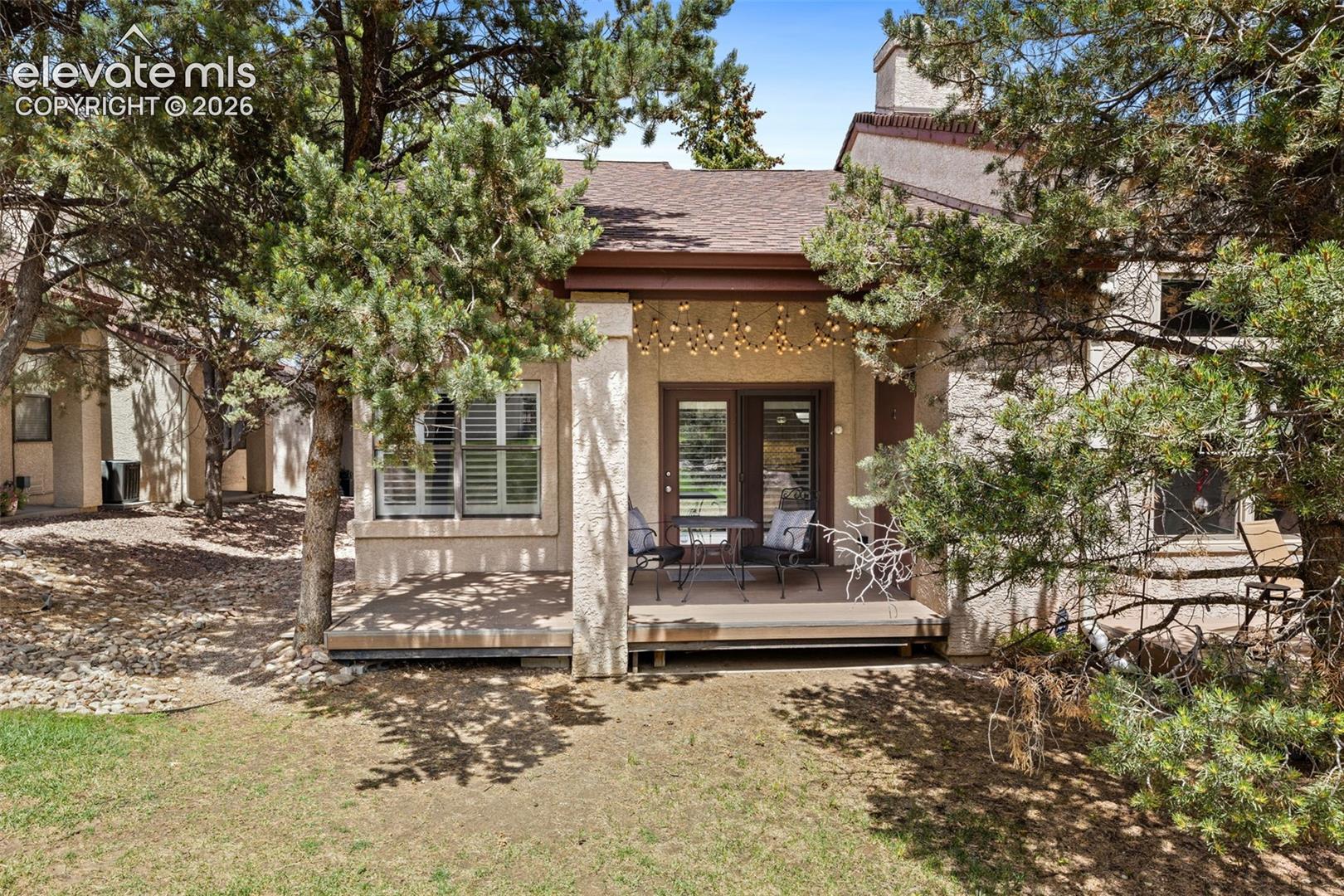 555 Autumn Crest Circle