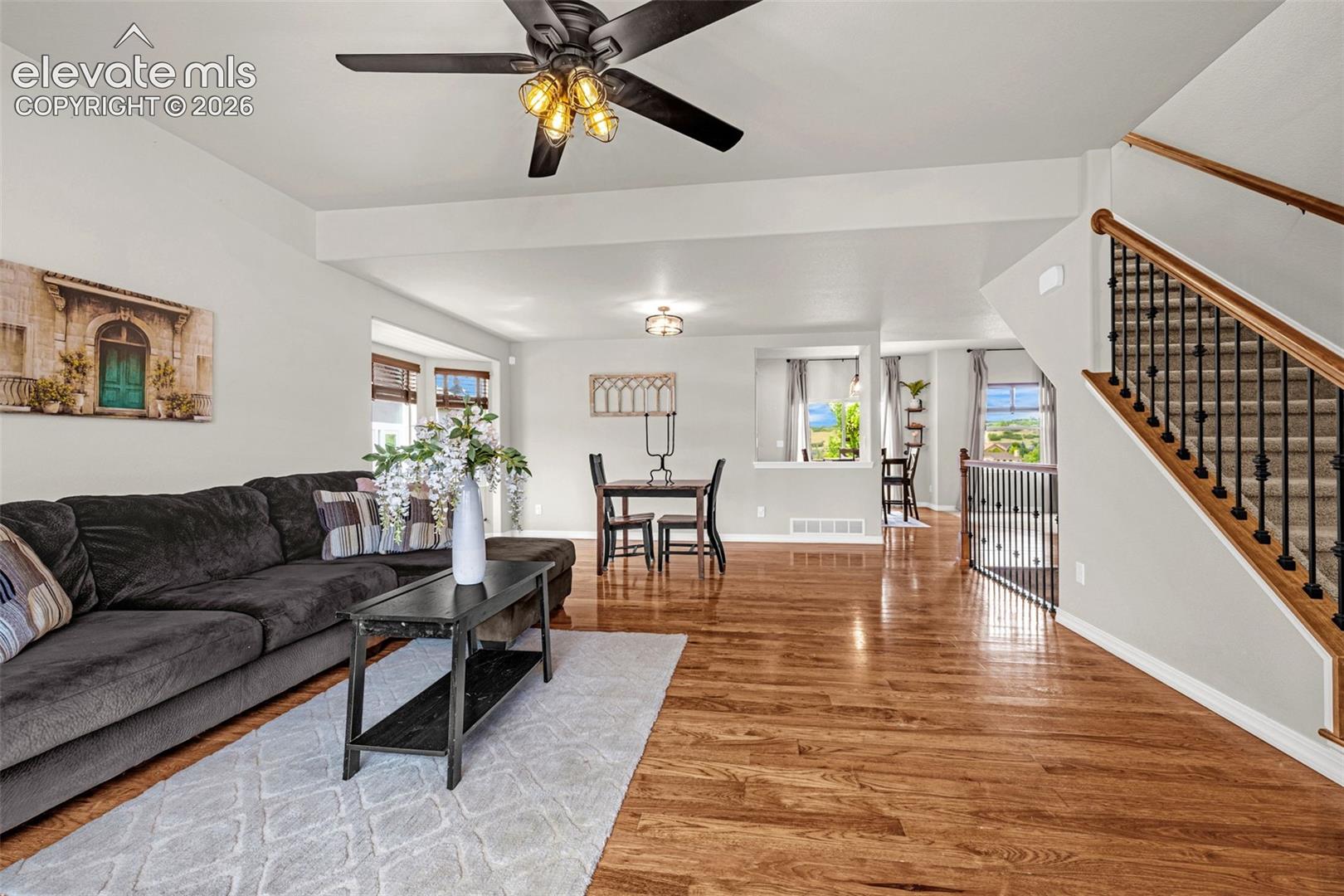 Listing photo 3 for 1528 Yellow Tail Drive