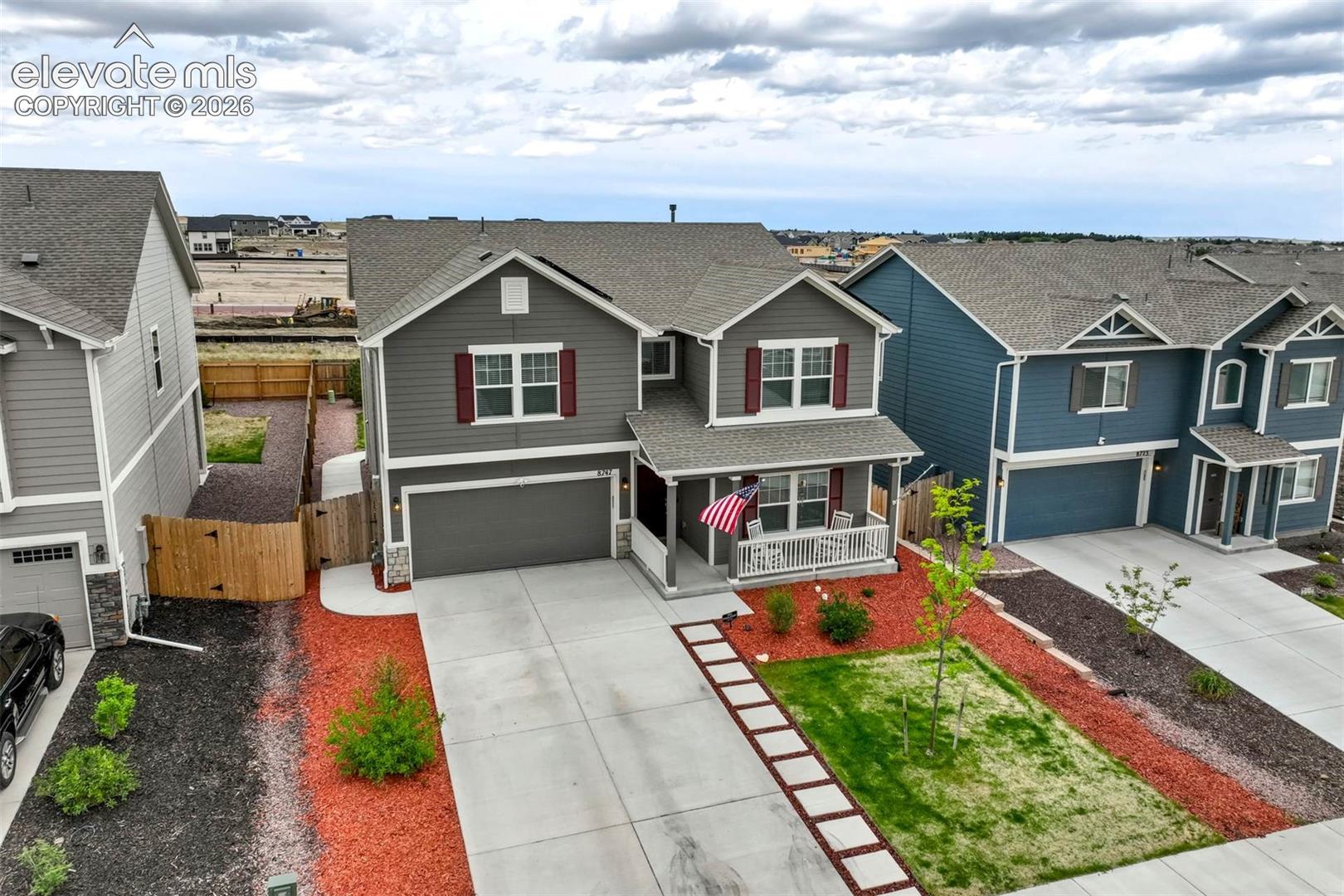 Listing photo 5 for 8747 Bynum Drive