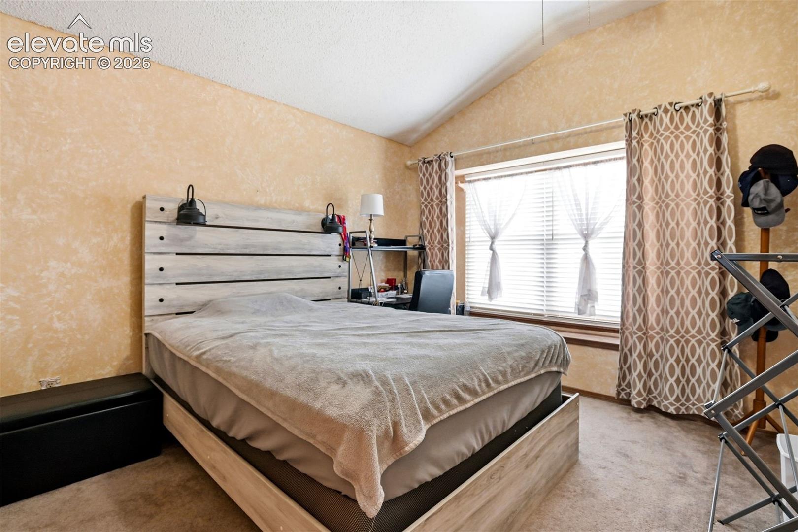 8435 Avens Circle, photo 31