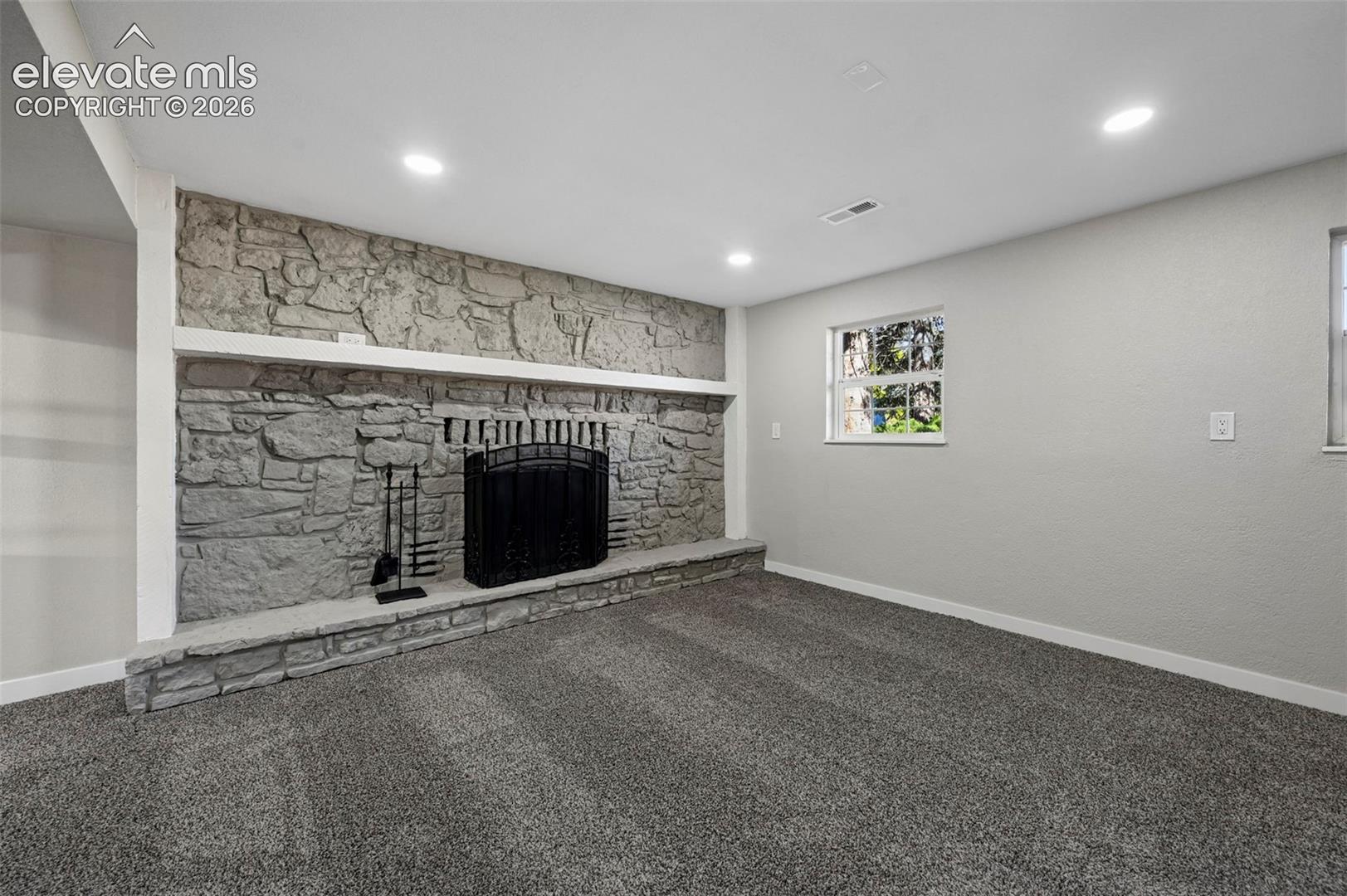 Listing photo 30 for 7313 Colonial Drive