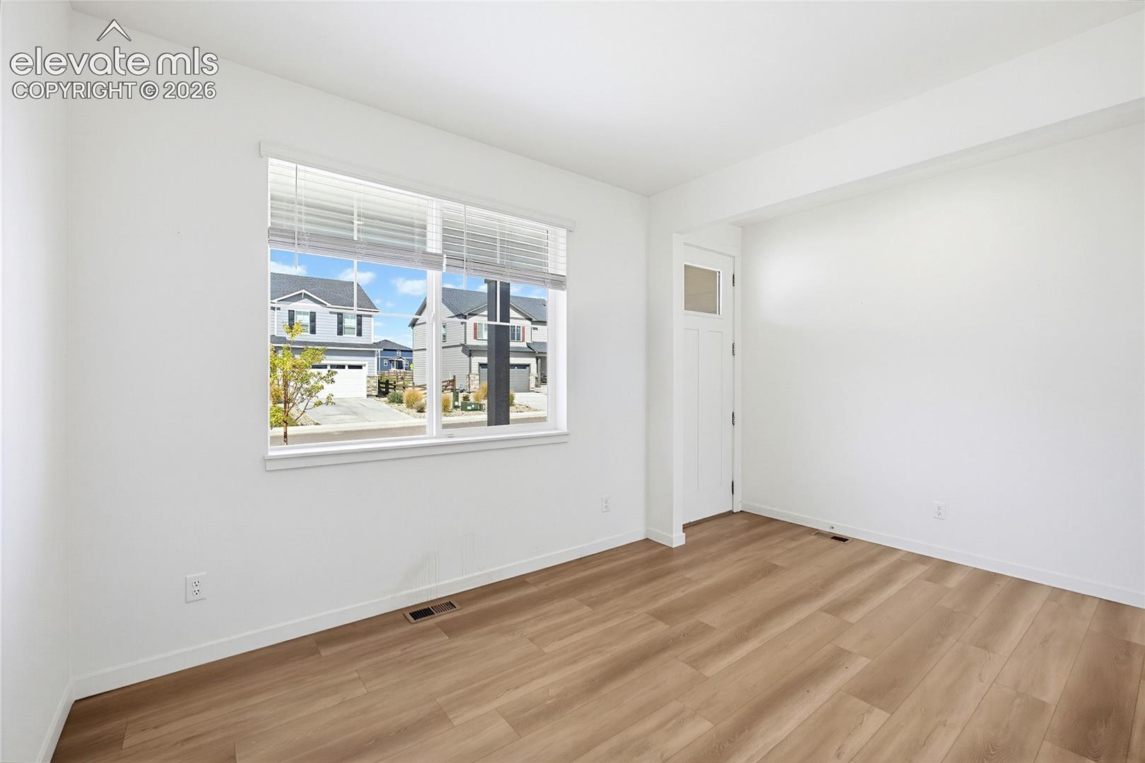 Listing photo 2 for 2233 Still Meadows Court