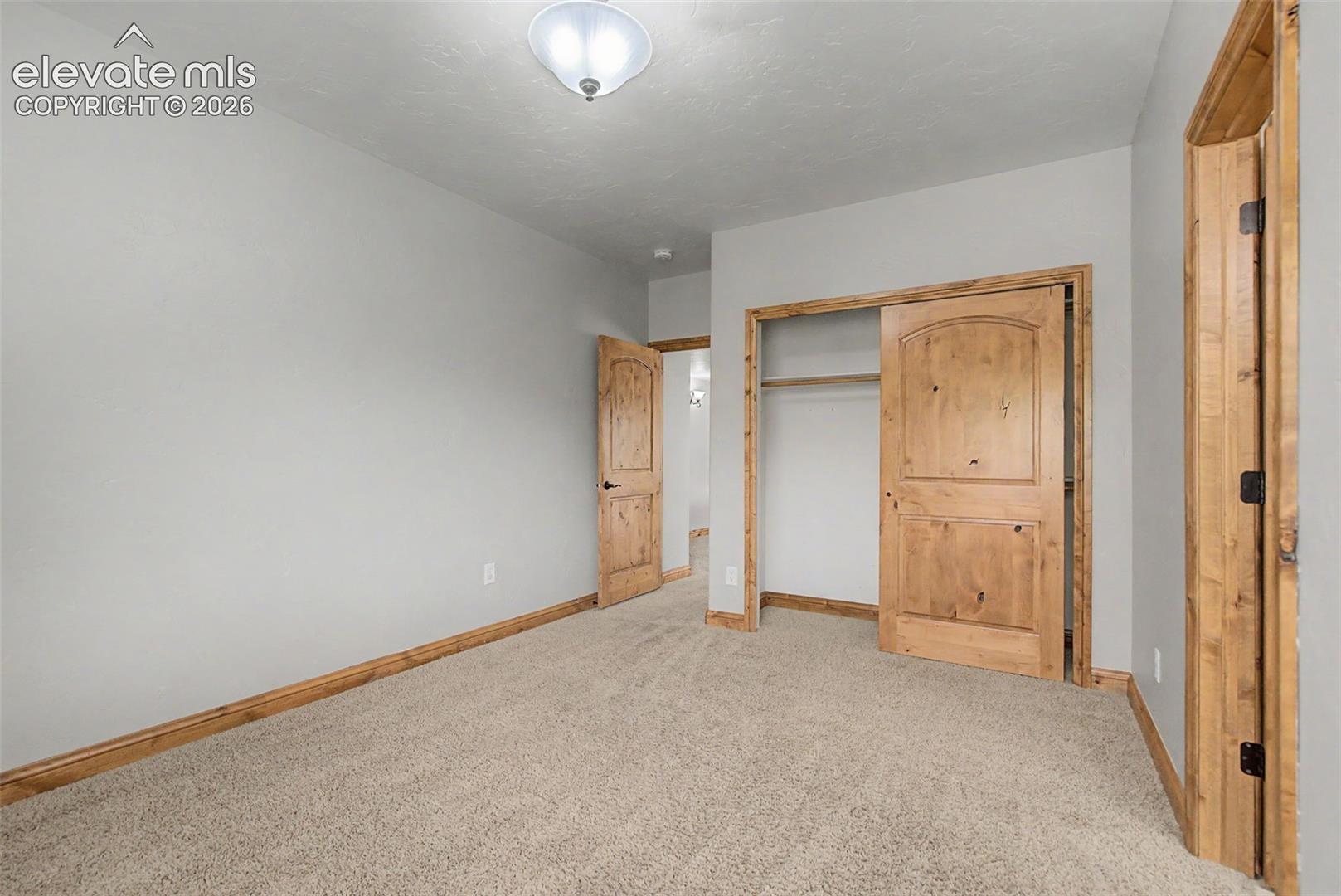 Listing photo 32 for 1077 Crystal Basin Drive