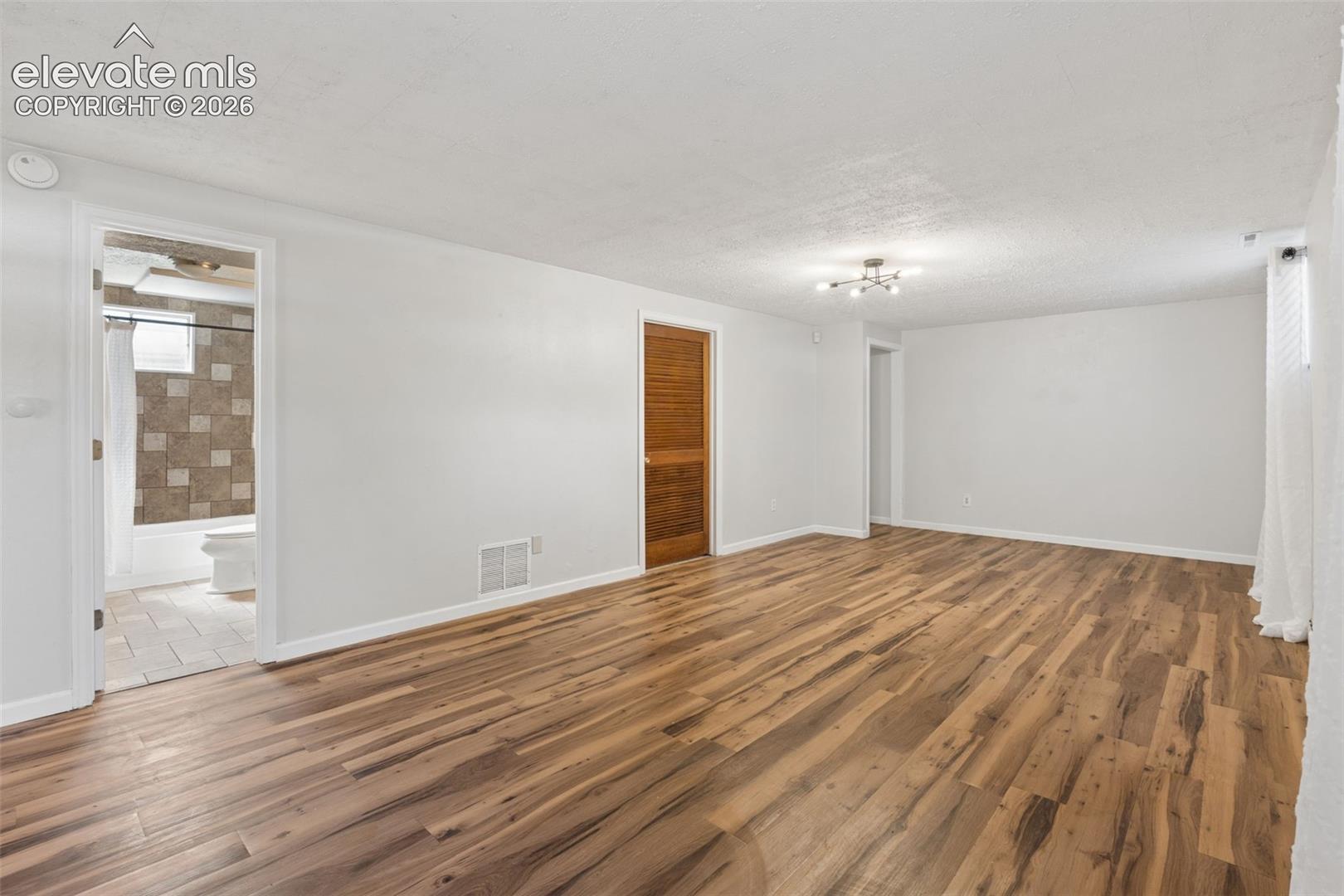 Listing photo 17 for 4777 N Sleepy Hollow Circle