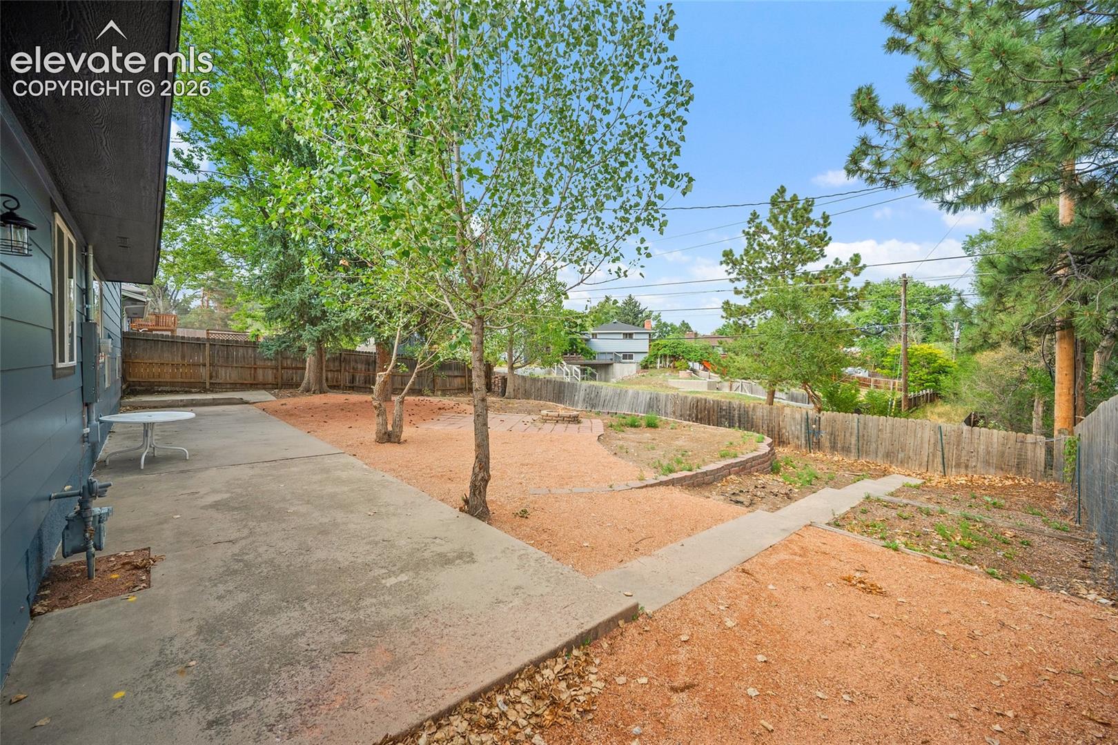2123 Warwick Lane, photo 36
