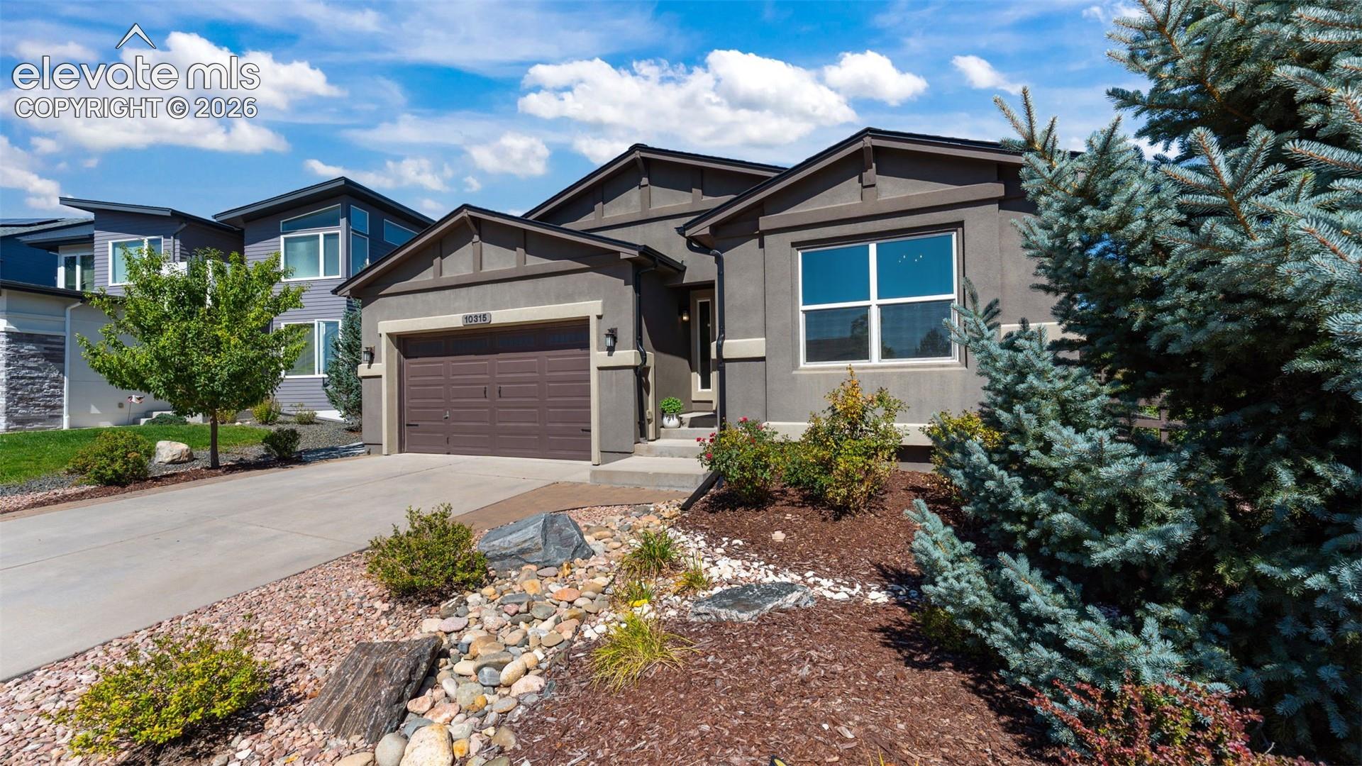 Listing photo 3 for 10315 Rifle Falls Way
