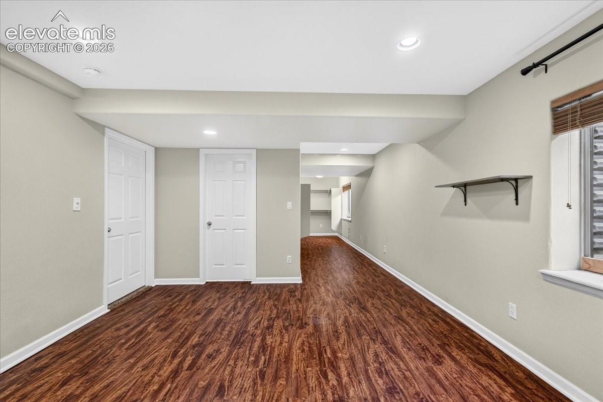 Listing photo 22 for 2409 Capital Drive