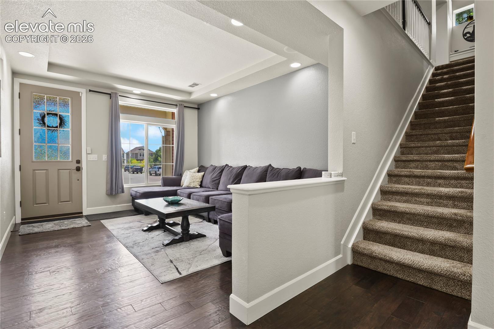 8276 Cypress Wood Drive, photo 3