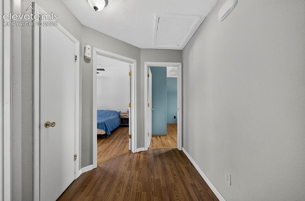 Listing photo 35 for 1345 Southmoor Drive