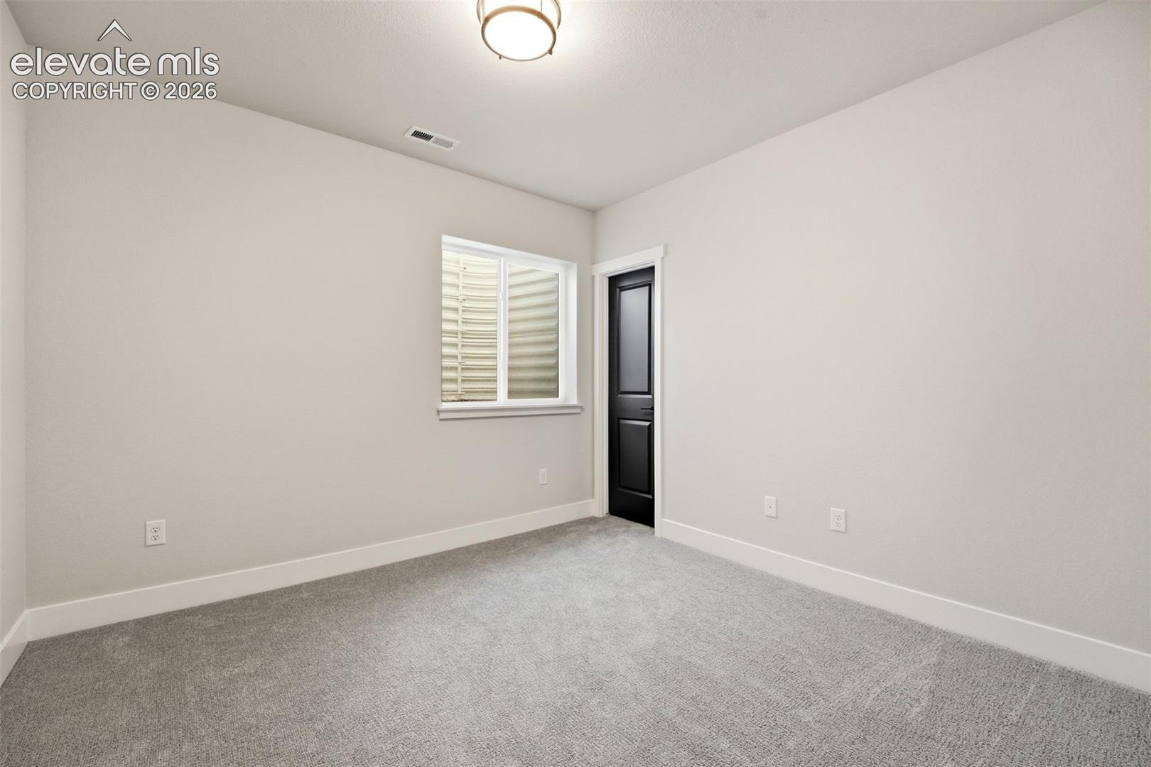 Listing photo 37 for 2453 Sangria Court
