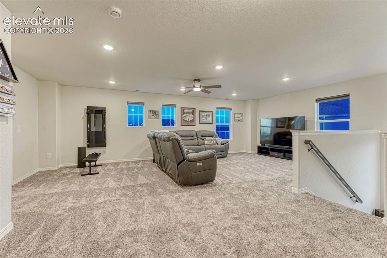 Listing photo 30 for 8268 Sophia Lane