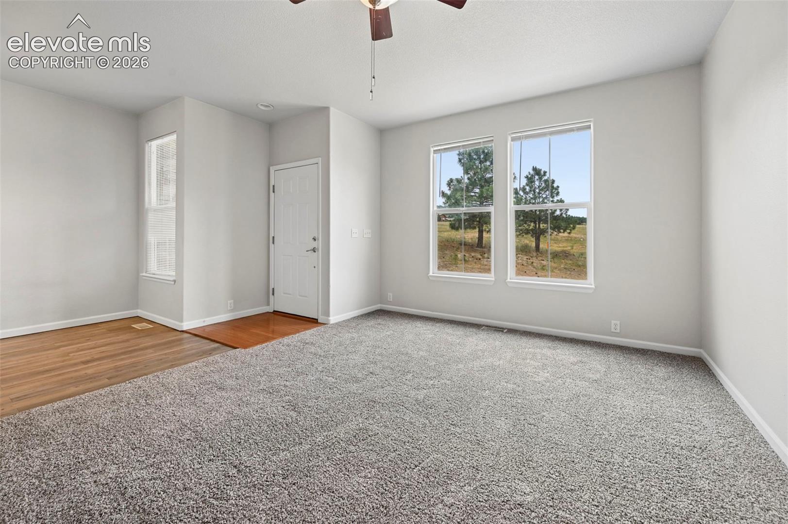 Listing photo 7 for 17067 Blue Mist Grove