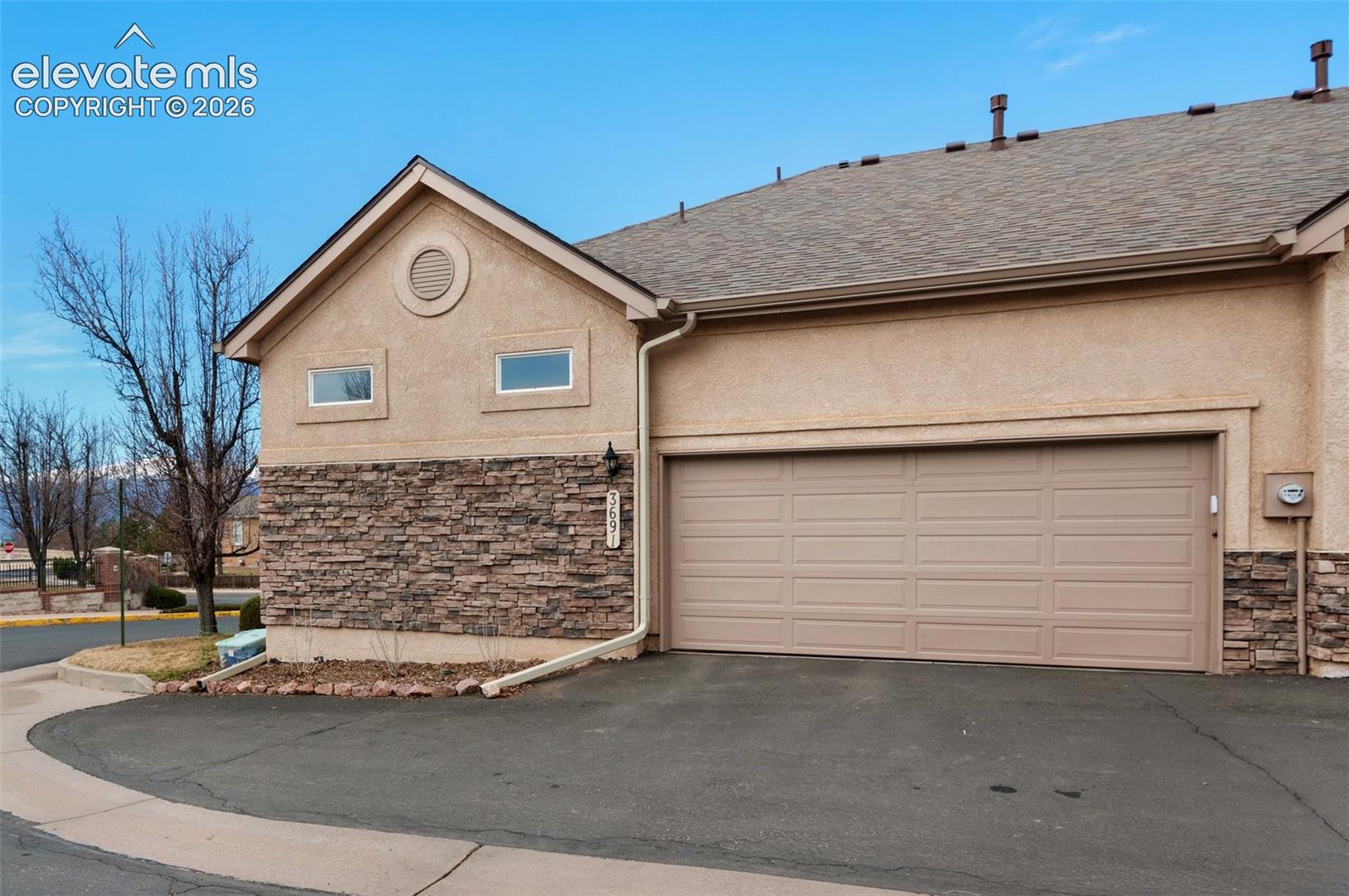 3691 Plantation Grove