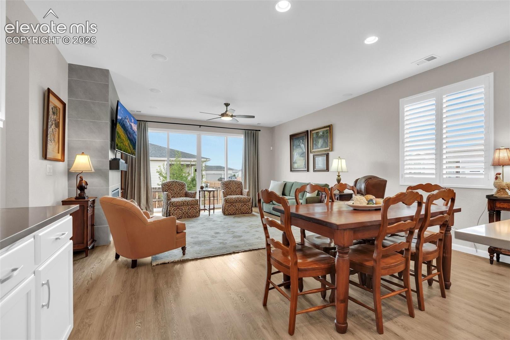 Listing photo 15 for 1592 Maggie Mae Lane