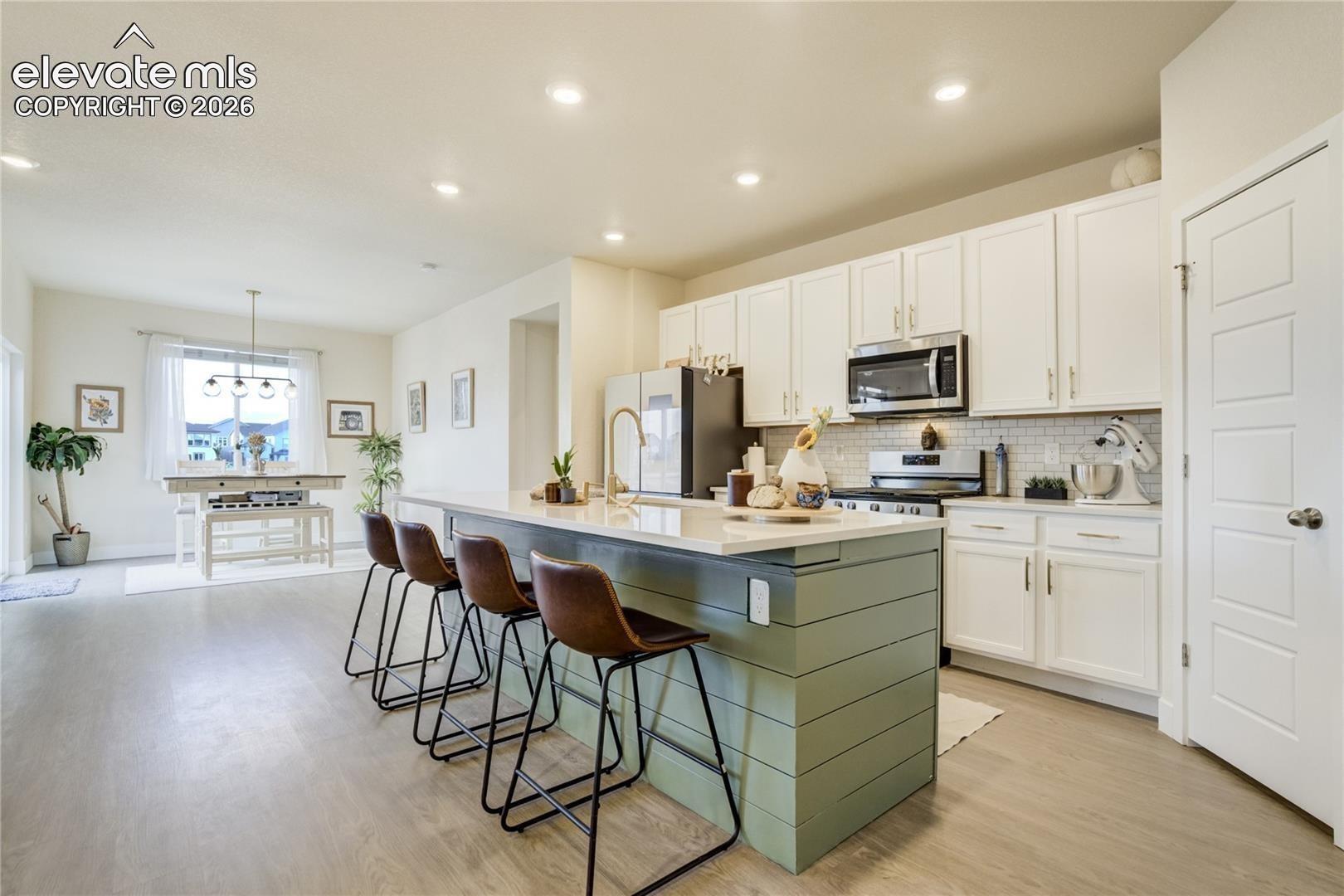 Listing photo 8 for 12660 Enclave Scenic Drive