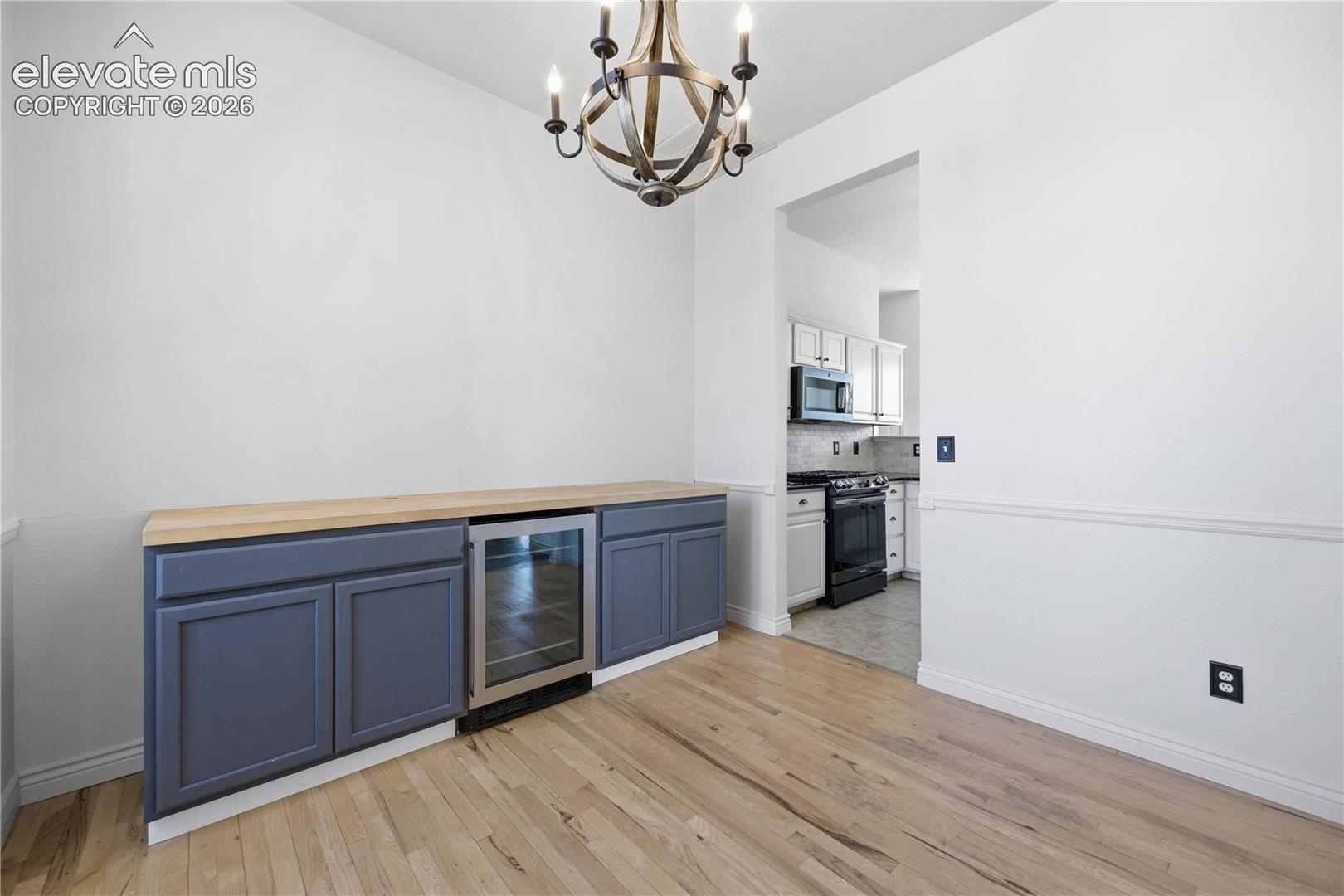 Listing photo 11 for 6650 Riata Court