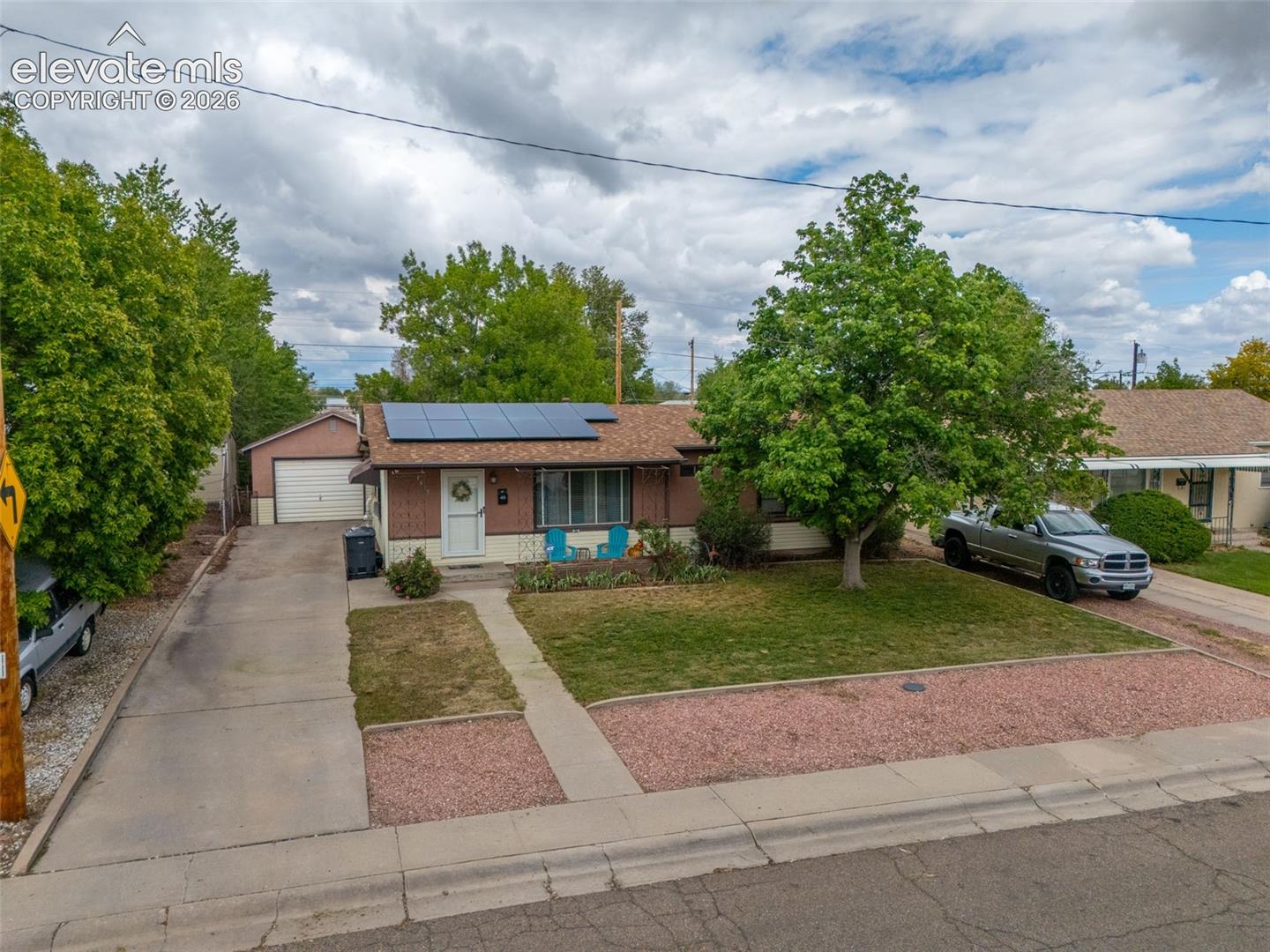 Listing photo 37 for 1615 Englewood Drive