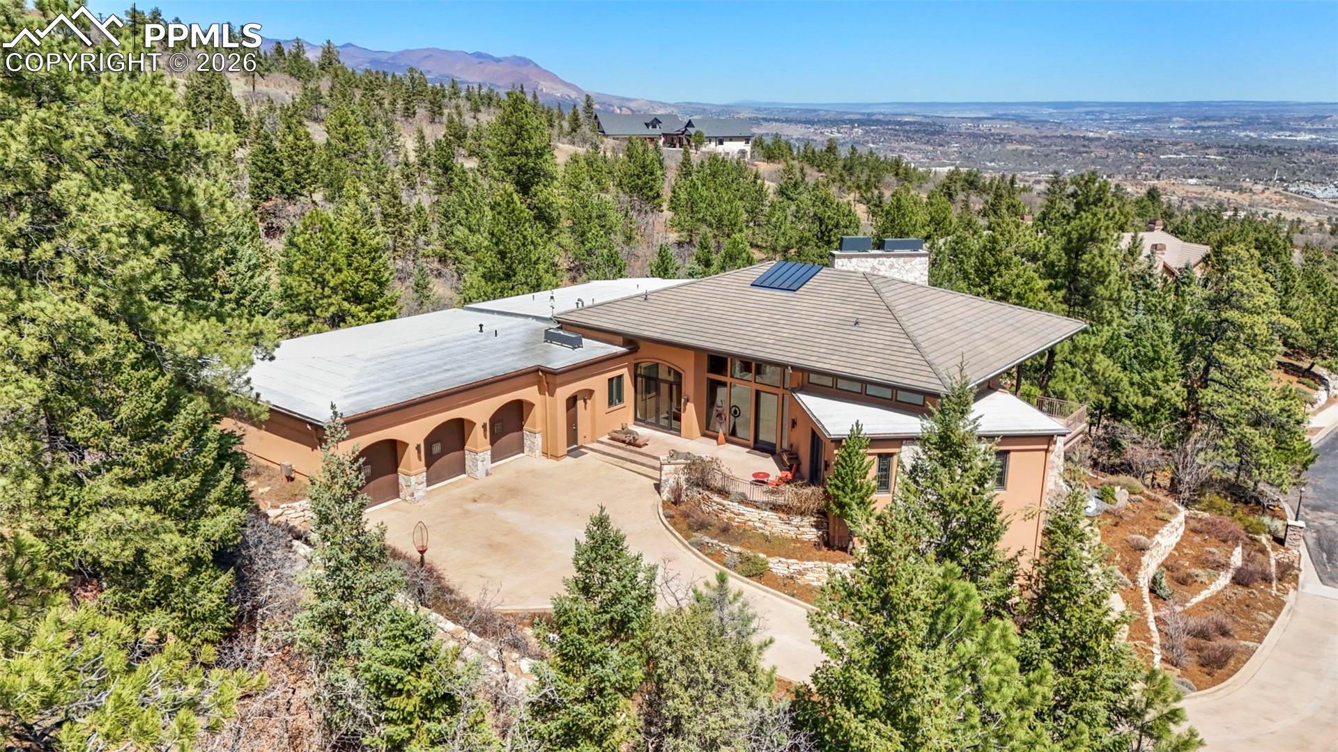 2854 Stratton Forest Heights