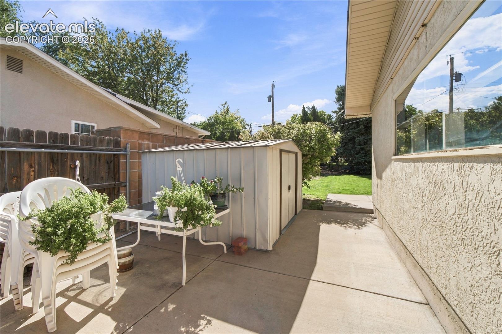 Listing photo 29 for 82 Amherst Avenue