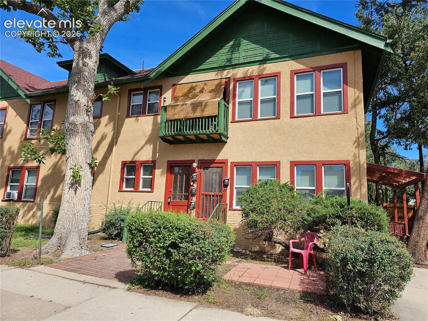 1001 Weber Street