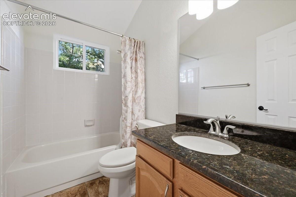 Listing photo 32 for 4337 W Deertrail Court