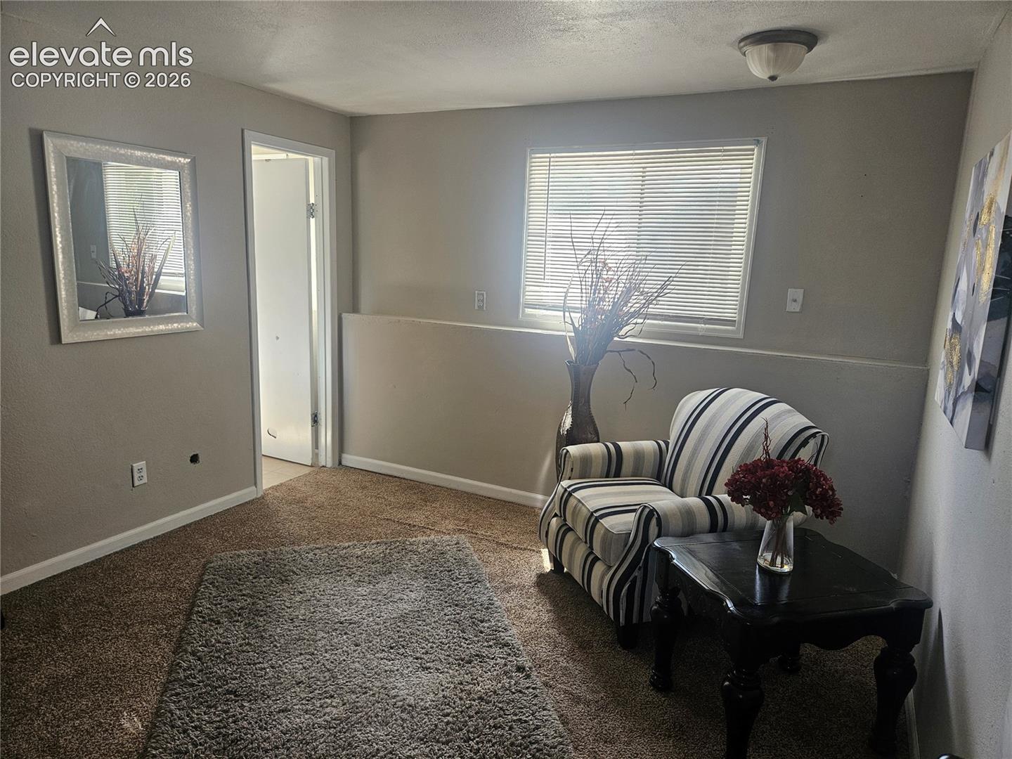 Listing photo 9 for 54 Bridle Trail