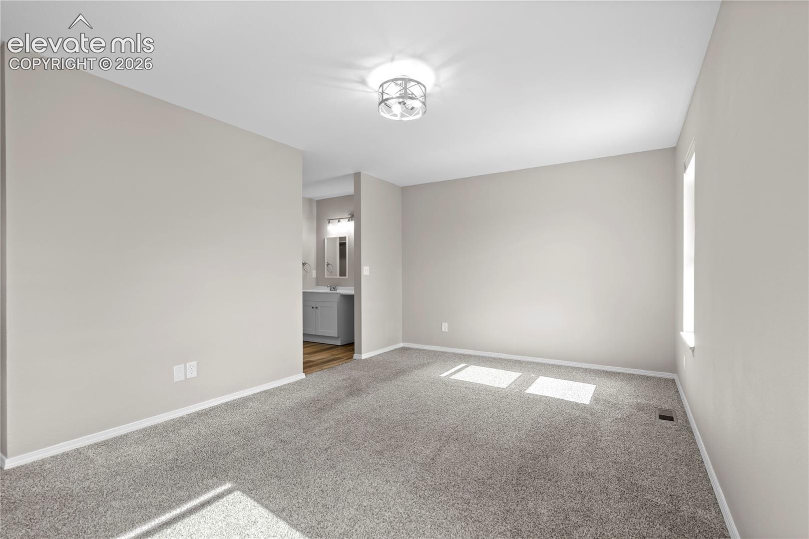 1542 4th Street, photo 16