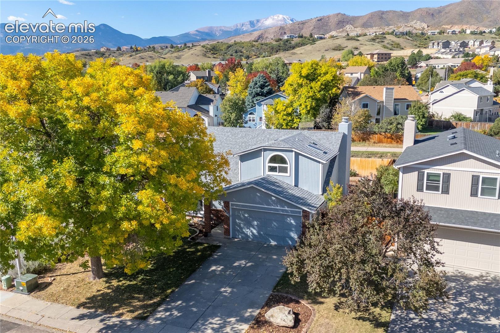 Listing photo 41 for 5870 Pemberton Way