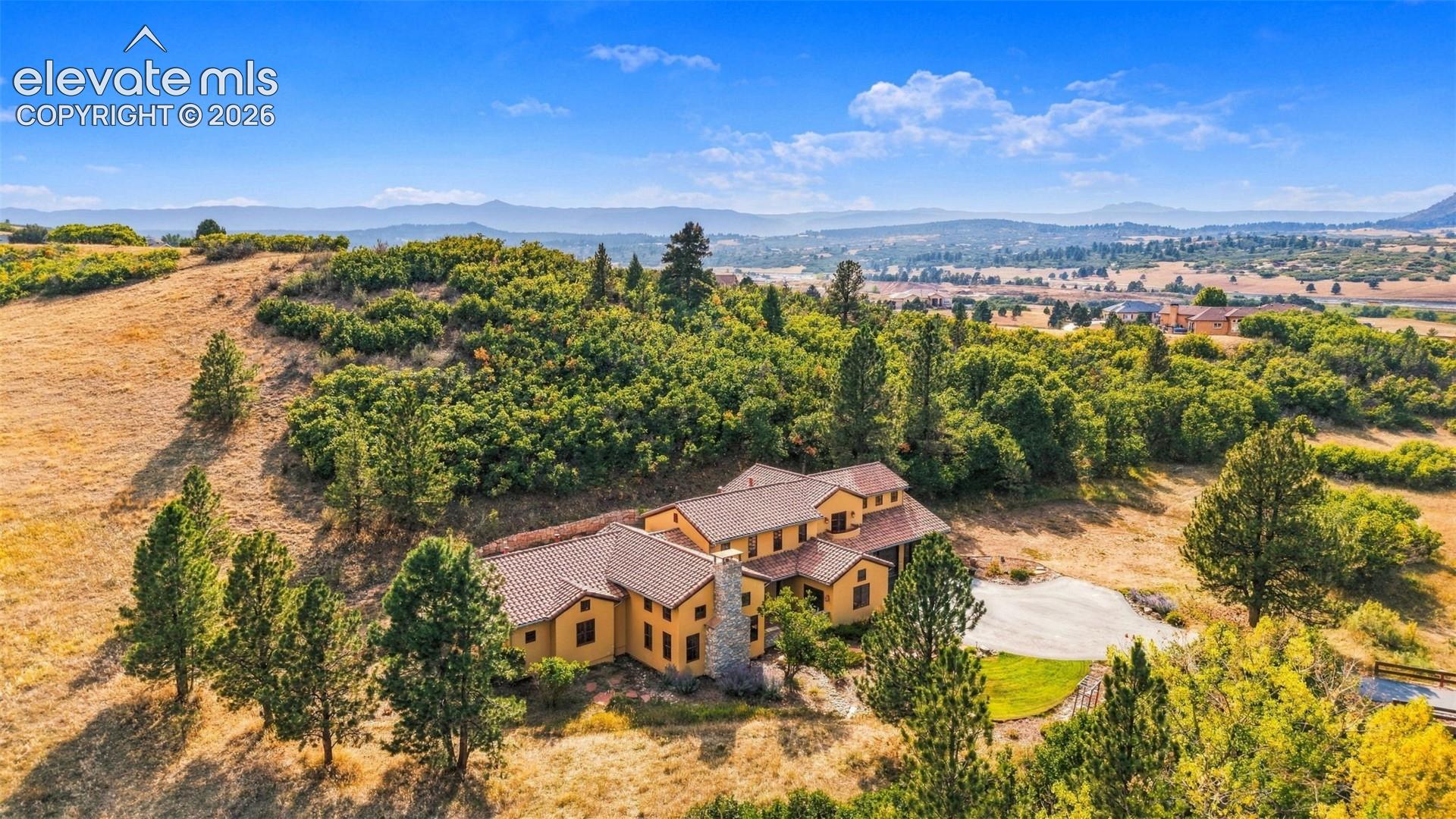Listing photo 4 for 4504 Mariposa Road