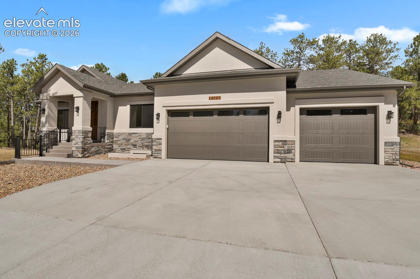 Listing photo 42 for 19020 Burnt Leaf Way