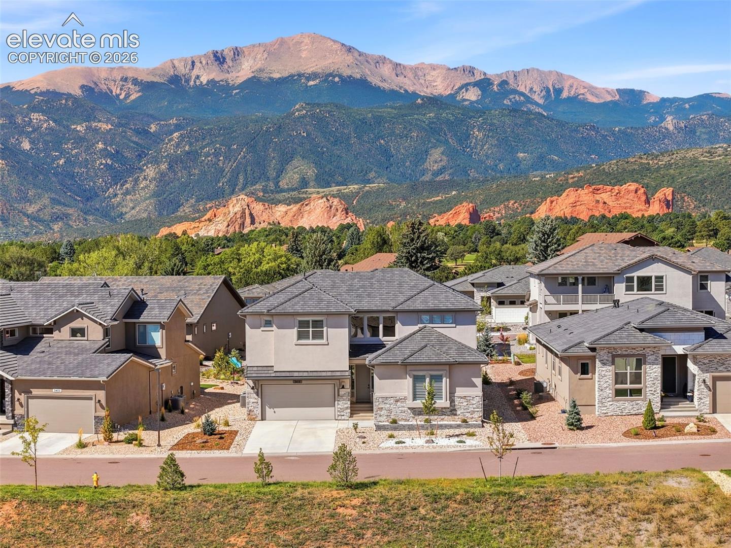 Listing photo 48 for 3414 Crest Hollow View