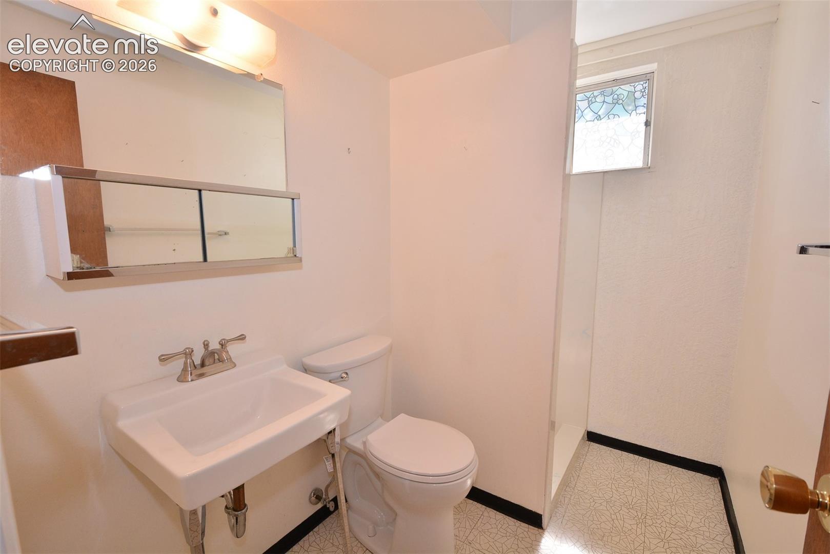 2111 Kodiak Drive, photo 16