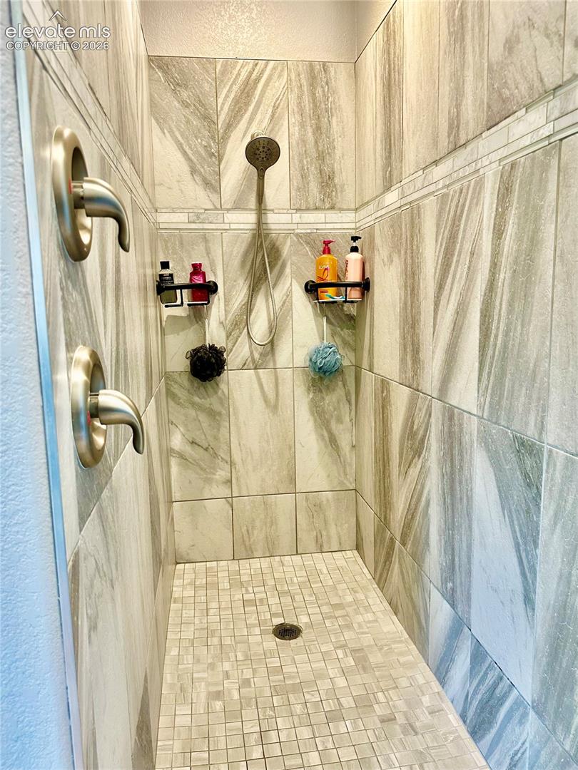 Listing photo 26 for 2064 W Hesperus Drive