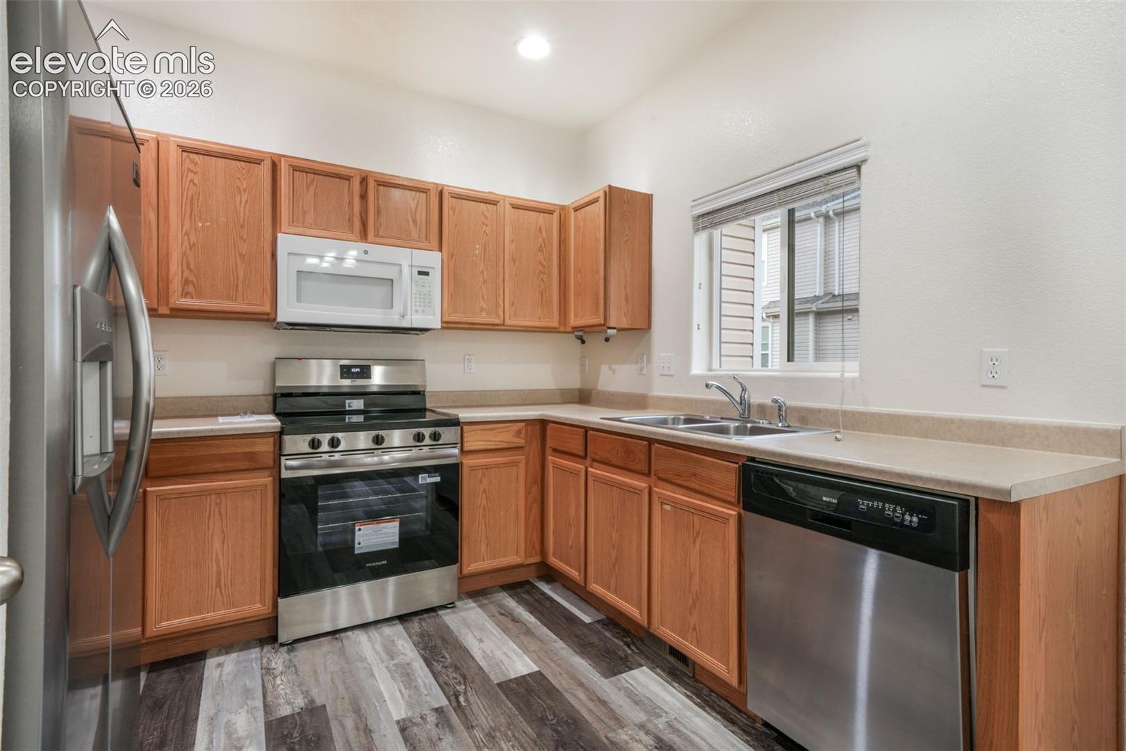 Listing photo 16 for 10513 Wells Point