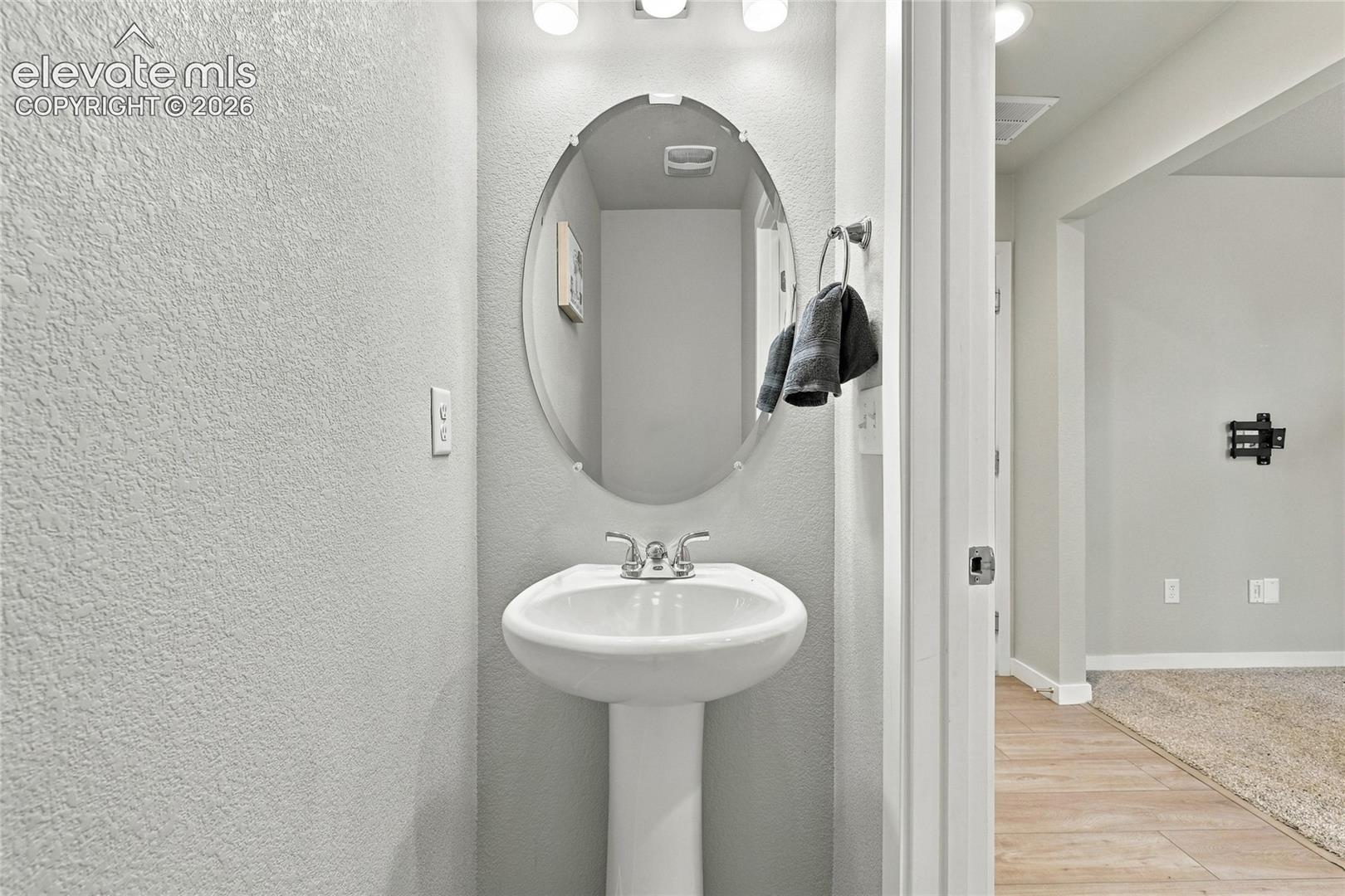 9149 Castlebear Drive, photo 8
