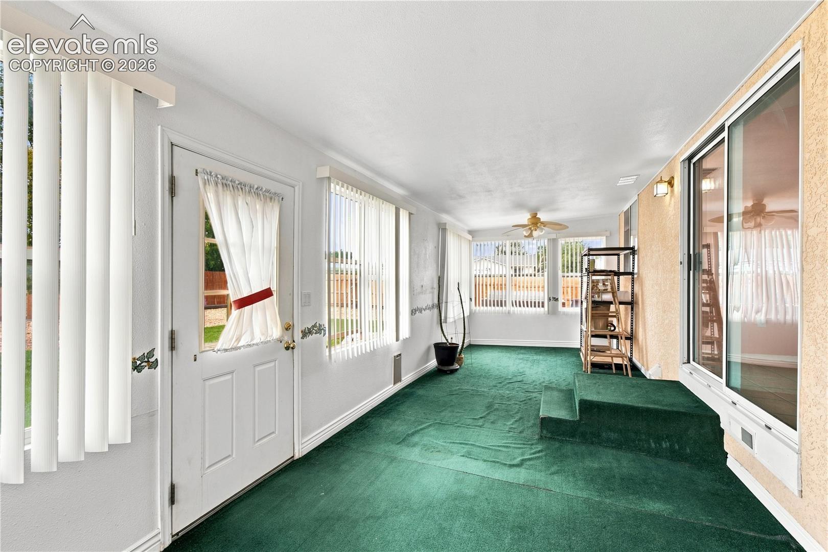 Listing photo 20 for 635 E Inca Court