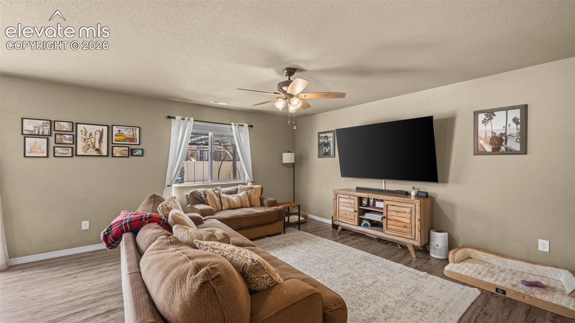 Listing photo 7 for 10857 Hidden Prairie Parkway