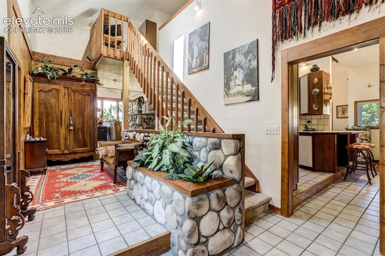 Listing photo 7 for 19330 Greenwood Drive