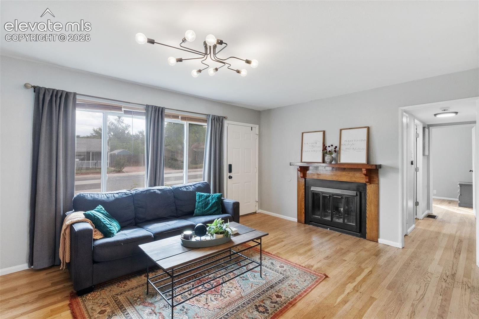 Listing photo 14 for 1138 Florence Avenue