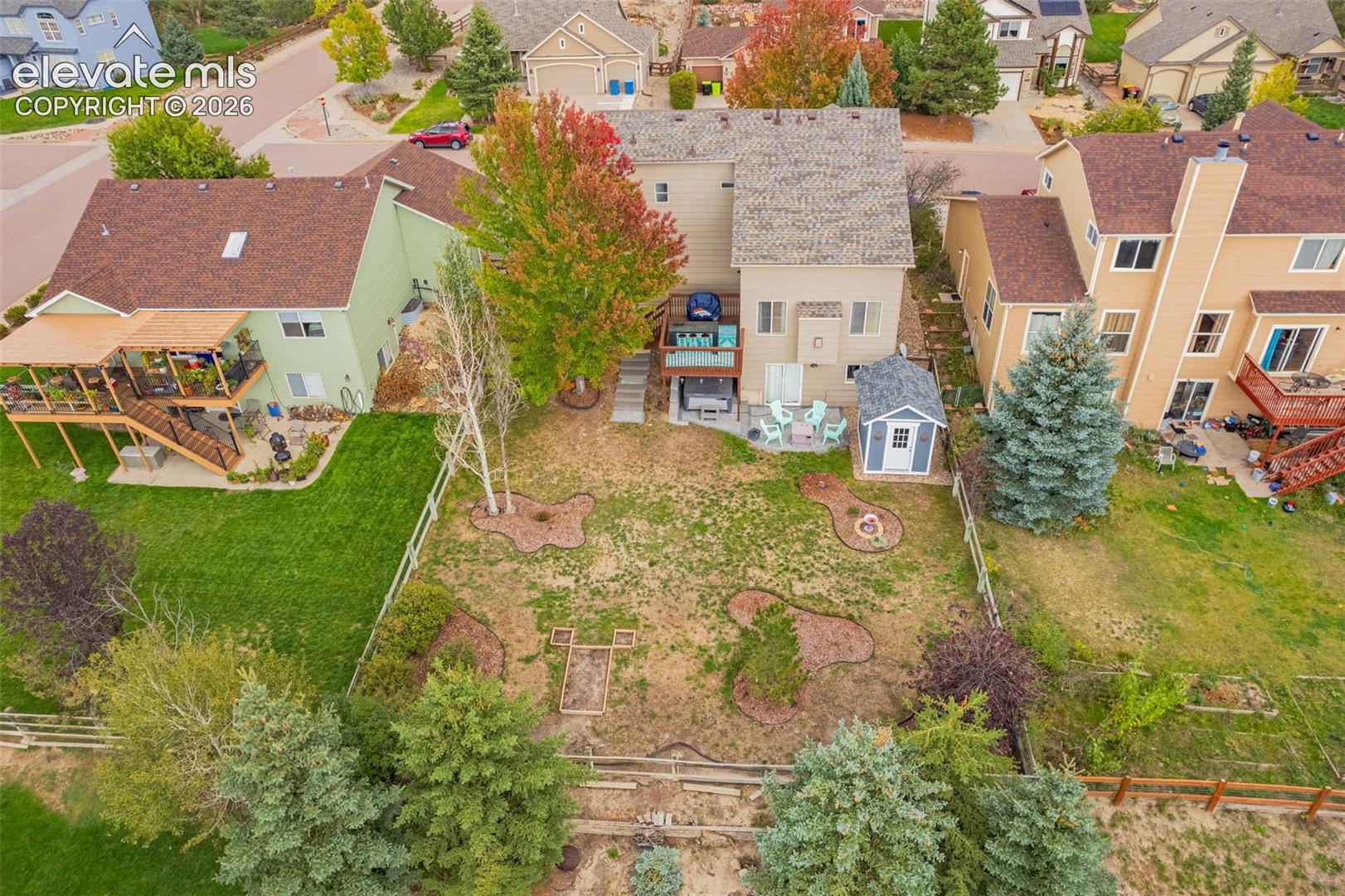 Listing photo 39 for 15628 Dawson Creek Drive