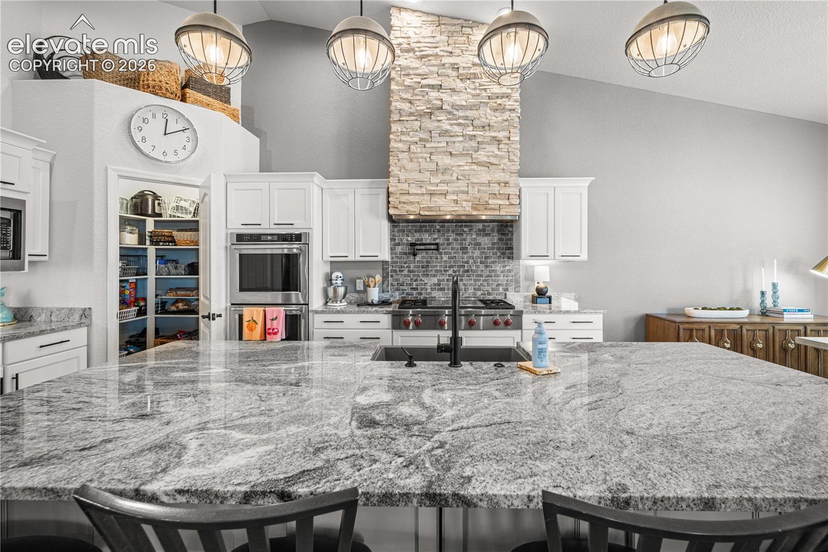 Listing photo 8 for 1075 Peaceful Court