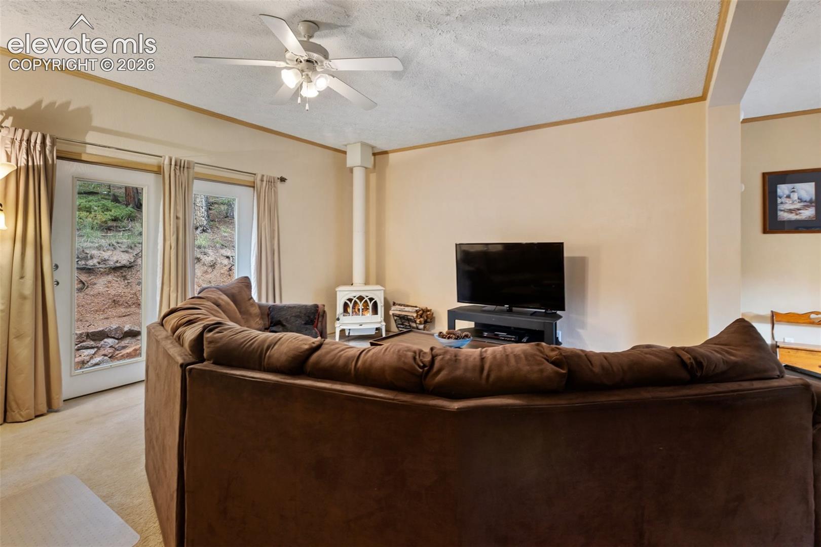 Listing photo 13 for 129 Kestrel Court