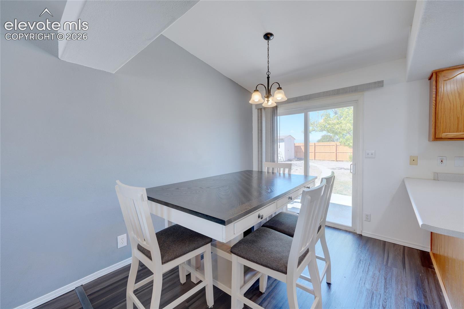 Listing photo 6 for 299 S Falcon Drive