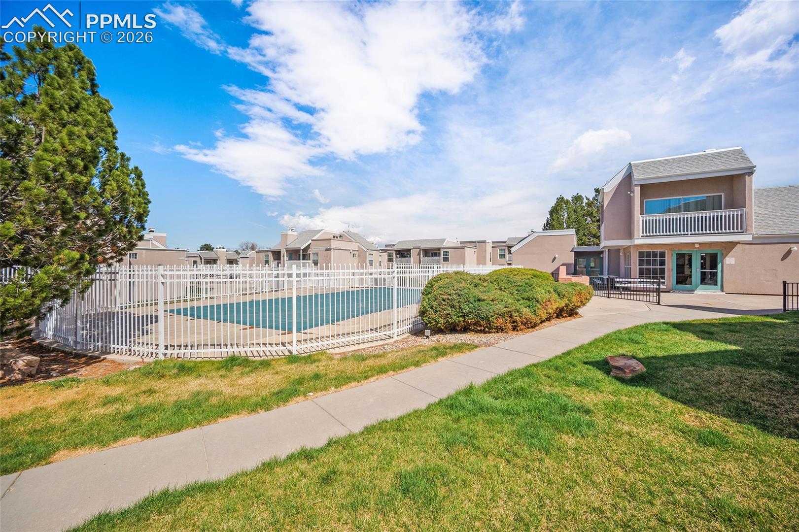 3210 Van Teylingen Drive, photo 41