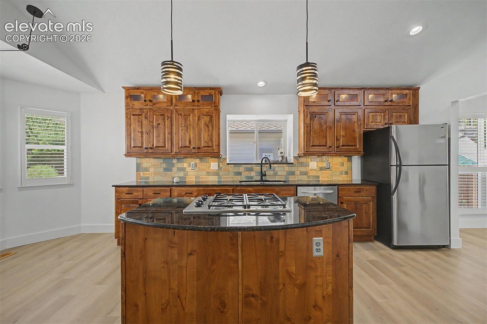 Listing photo 2 for 5423 Lions Gate Lane