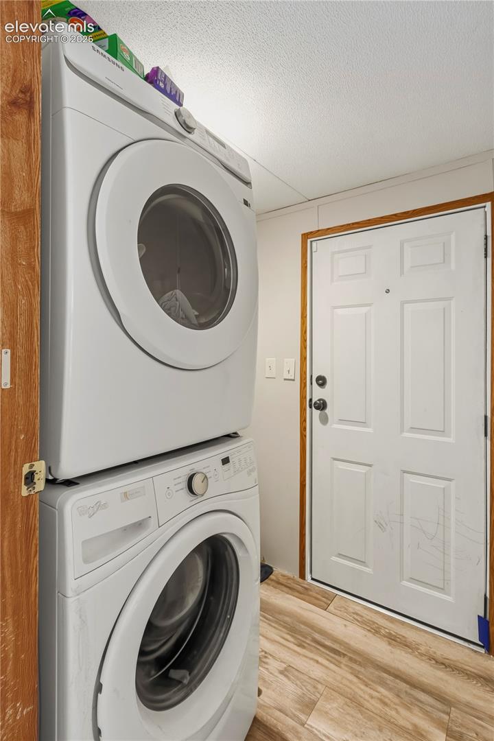 Listing photo 14 for 114 Mojave Way