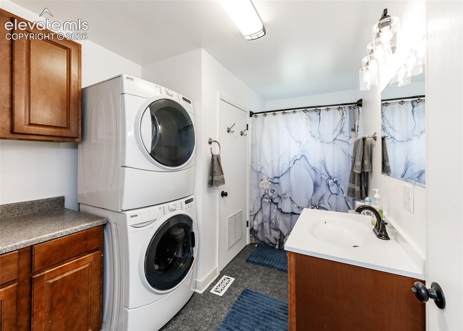 Listing photo 21 for 1540 N Ellicott Highway
