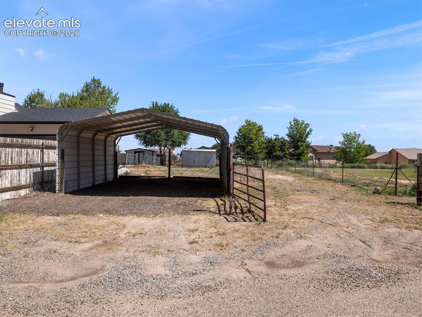 Listing photo 22 for 1522 Whippoorwill Place